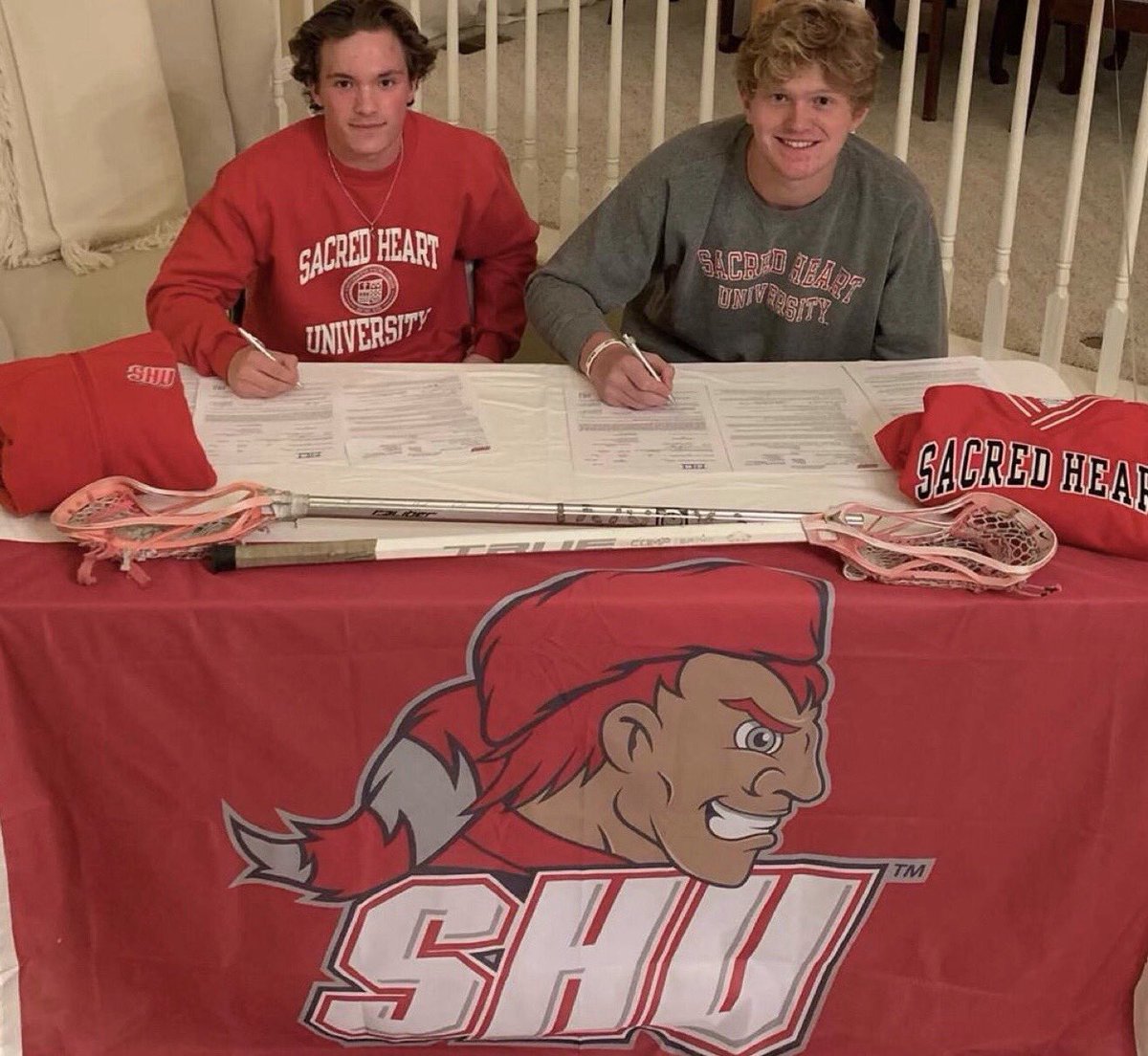 Huge congrats to Jake Ward and Cam Brown for going D1 and signing with Sacred Heart. Go Pios ⁦@SHUmenslax⁩