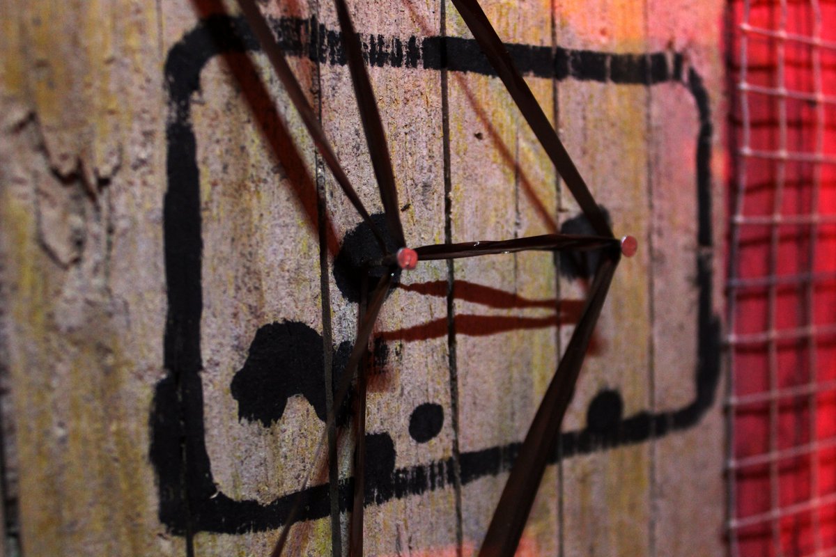 a_laboratorio's tweet photo. Detalles de FERRO EXTRA una de las obras de la instalación de arte sonoro TAPETONIC. Cada obra se relaciona con una pieza de audio que podrás escuchar accediendo mediante lector de código QR. https://t.co/u4x9ooTLHw
