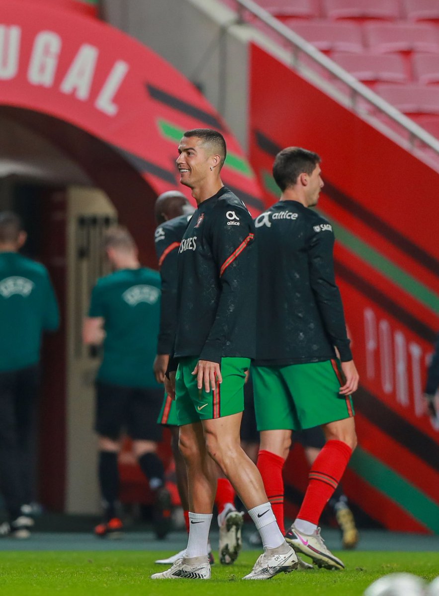 qr_v10's tweet photo. Cristiano Ronaldo .
#PORAND https://t.co/phqJwrmsfc