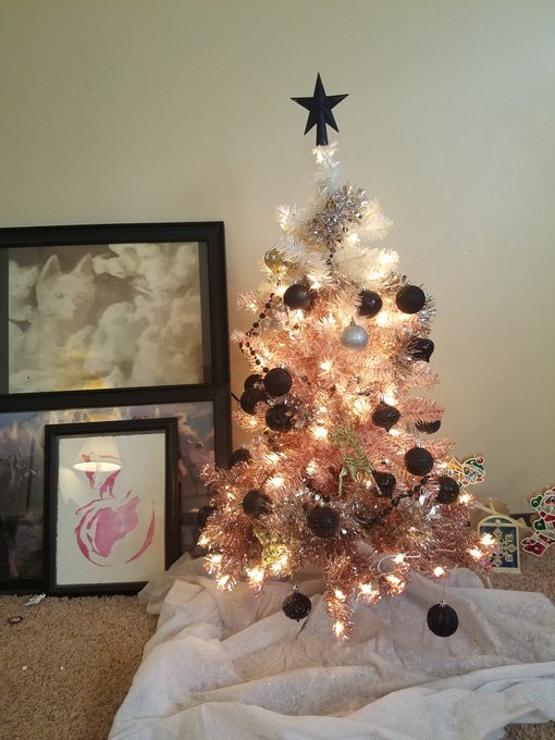 Chrismas date! https://t.co/sVjGA9t64m