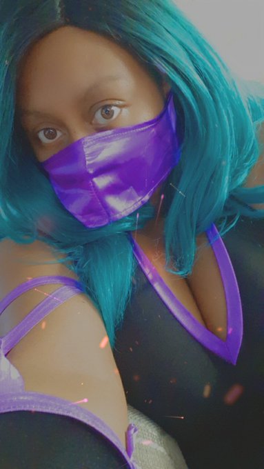 Had am amazing #Halloween weekend in #ATL got to see @TreySongz an the crew/fam again. #laylanilove_suicide<a href="/tag/halloween"class="tags">#Halloween</a><a href="/tag/atl"class="tags">#ATL</a><a href="/tag/laylanilove_suicide"class="tags"><span>#laylanilove_suicide</span></a>