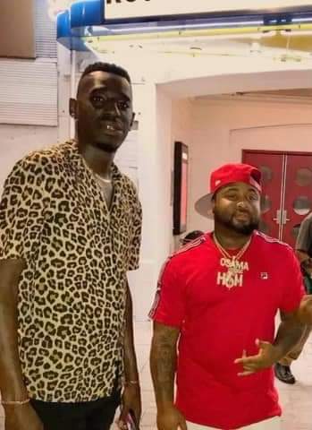 With so much going on in the city most people didn’t realize Mo3 lost his life almost exactly 1 month after the 2 year anniversary home going of comedian Roy Lee. Dallas lost 2 stars almost a month apart. Crazy! 😢😤 #RipMo3 #LLMO3 #LLROYLEE #EnjoyLifeSmileEverday #DallasDistrict