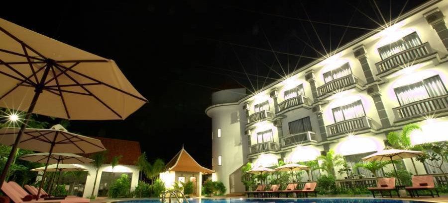 El Sokha Roth Hotel esta situado en el animado centro de Siem Reap #expedition #tripstyle #thegreatplanet #traveldesire #budget #traveladdict #travelforlife #backpackers #RTWChat instantworldbooking.com/Cambodia-hotel…