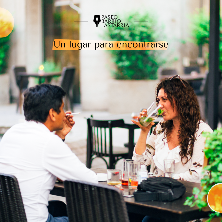 paseoBL's tweet photo. ¡Los jueves son pequeños viernes de grandes encuentros! 🧡 😀 ¡Te esperamos! 🍽️🍹
Recuerda que tenemos salida peatonal del estacionamiento dentro del Paseo 👈😷
#casalastarria #quitral #peztoro #libreriaulises #nolitalastarria #urriola #barlajunta #barriolastarria #lastarria70 https://t.co/G6UUrDD748