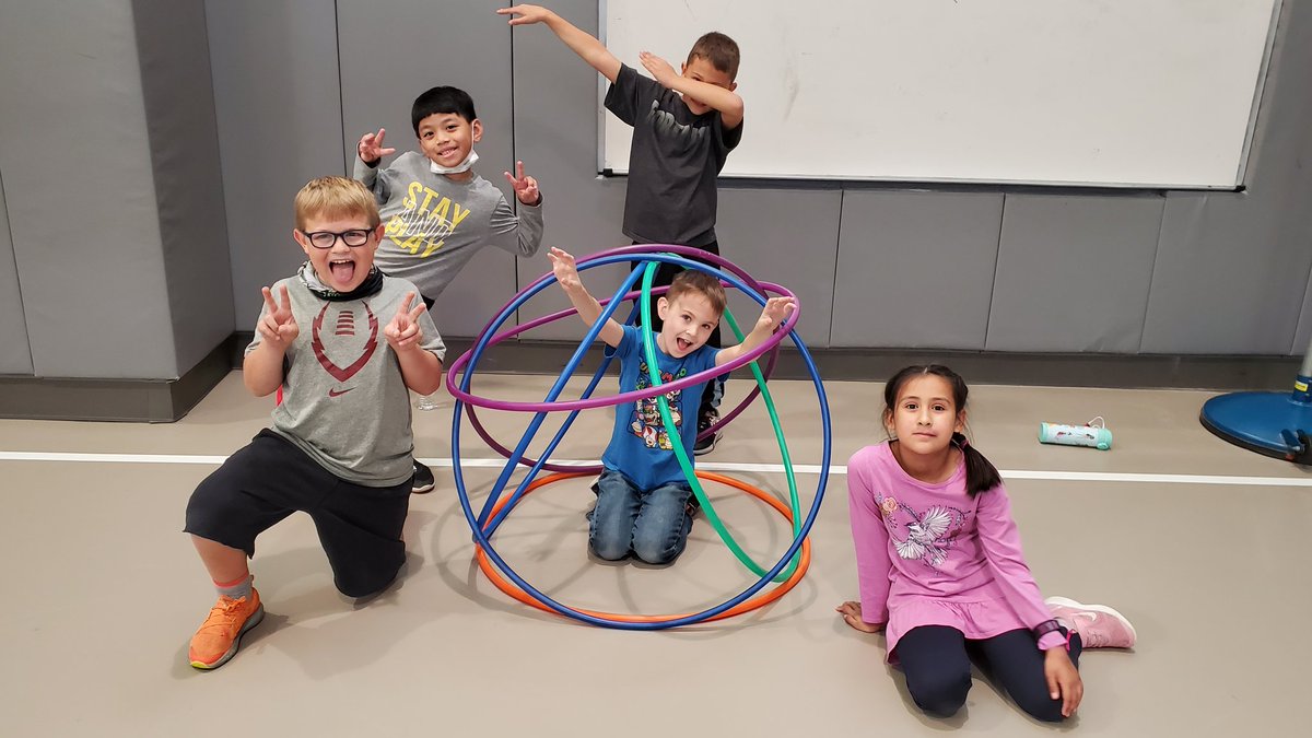 JenksWestPE's tweet photo. Hula hut challenges are so much fun! The key is TEAMWORK! #westisbest https://t.co/SKZxWXbL7D