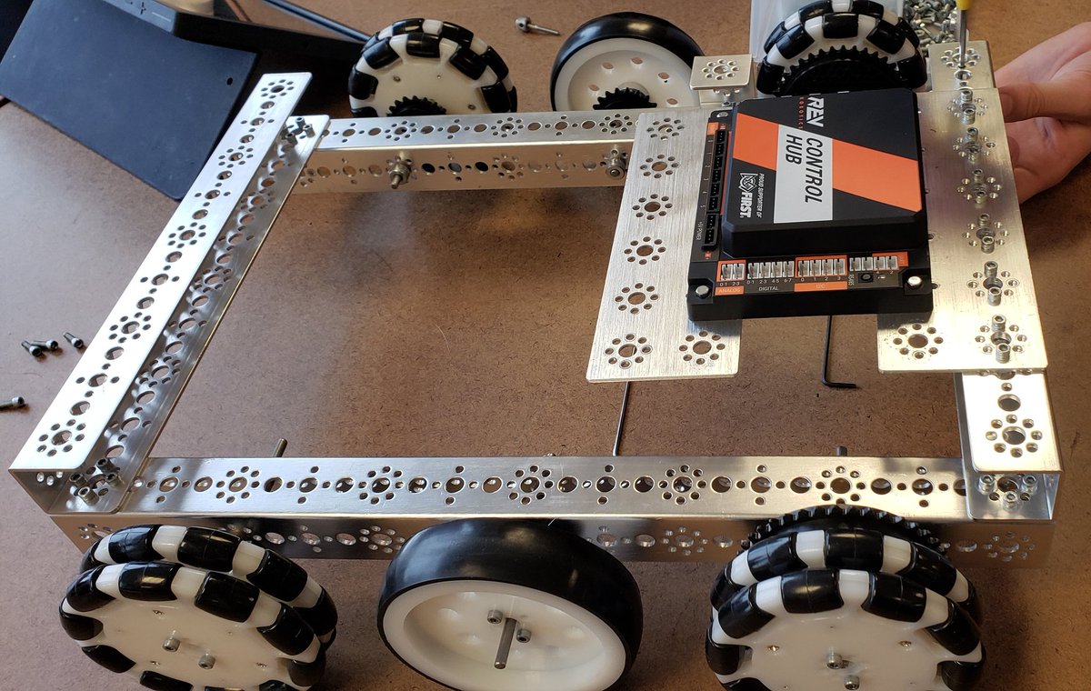 It took us rookies a lot of trial and error, but we manged to get our drive train going! #FIRSTGAMECHANGERS #ULTIMATEGOAL #TexasTeams