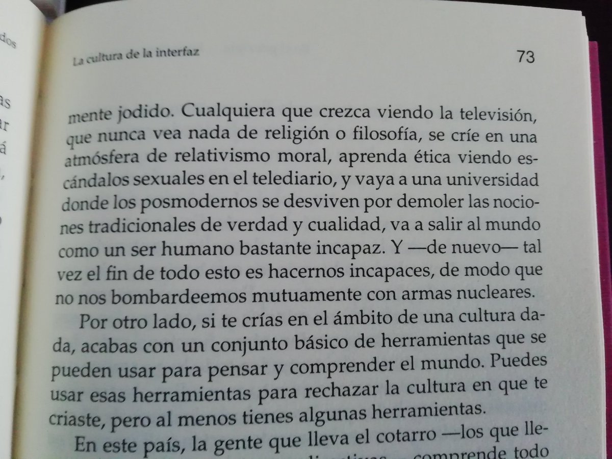 FranTsao's tweet image. Lo escribió Neal Stephenson en 1995, en «In the beginning was the command line» y no pudo ser mejor visionario de estos tiempos...