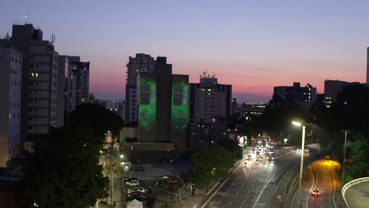 CanalDoEd_'s tweet photo. Propaganda Xbox Series S|X - Avenida Paulista / São Paulo - SP [3]

#XboxSeriesS 
#XboxSeriesX 
#CountdownLaunch https://t.co/Hppzwvi69c