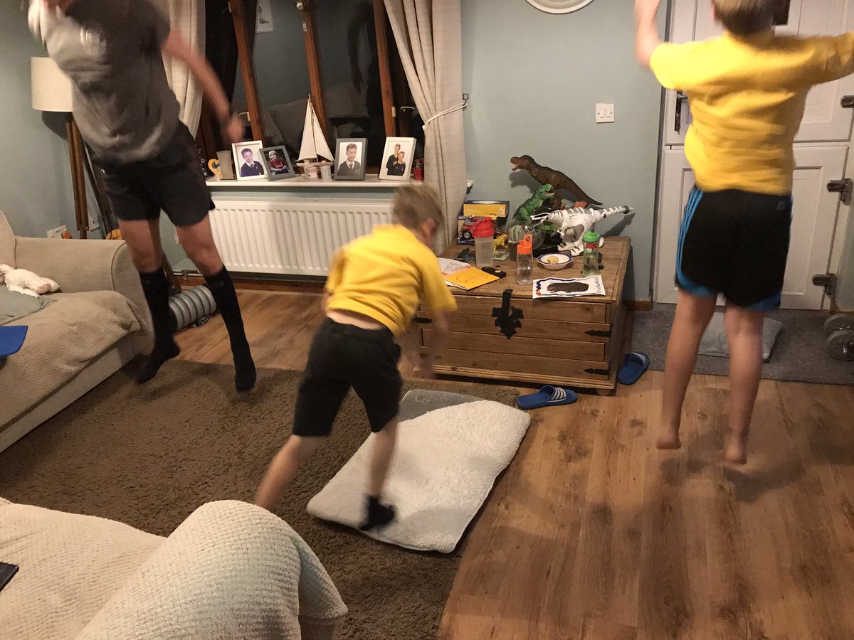 ScrivensK8's tweet photo. #24HOURPECHALLENGE @Gastrellsschool https://t.co/bfRkEwcT8i