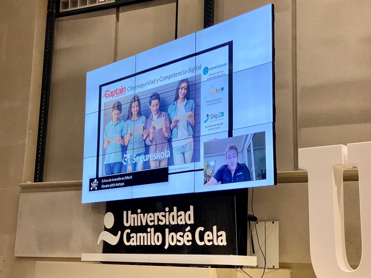 EdtechSpain_Org's tweet photo. #FOROINVERSIONEDTECH
Roberto Álvarez, CEO y Founder de @gaptain_es, compañía especializada en ciberprotección y educación digital para niños y #SEKLaber de la V Edición, presenta #SEGURESKOLA, el programa de Capacitación Digital personalizado para colegios y familias. https://t.co/j28DxKSjmg