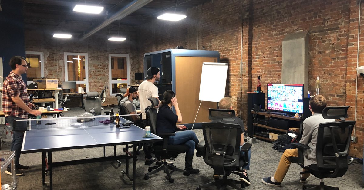quarkworks_inc's tweet photo. Part of our team celebrated a successful product launch for one of our recent partnerships! Excited to see what the future holds for them. 

#quarkworks #quarkteam #partnership #launch #team https://t.co/7MzlrNsZmB