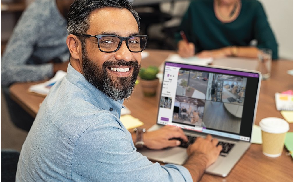 IPConfigure tweet media