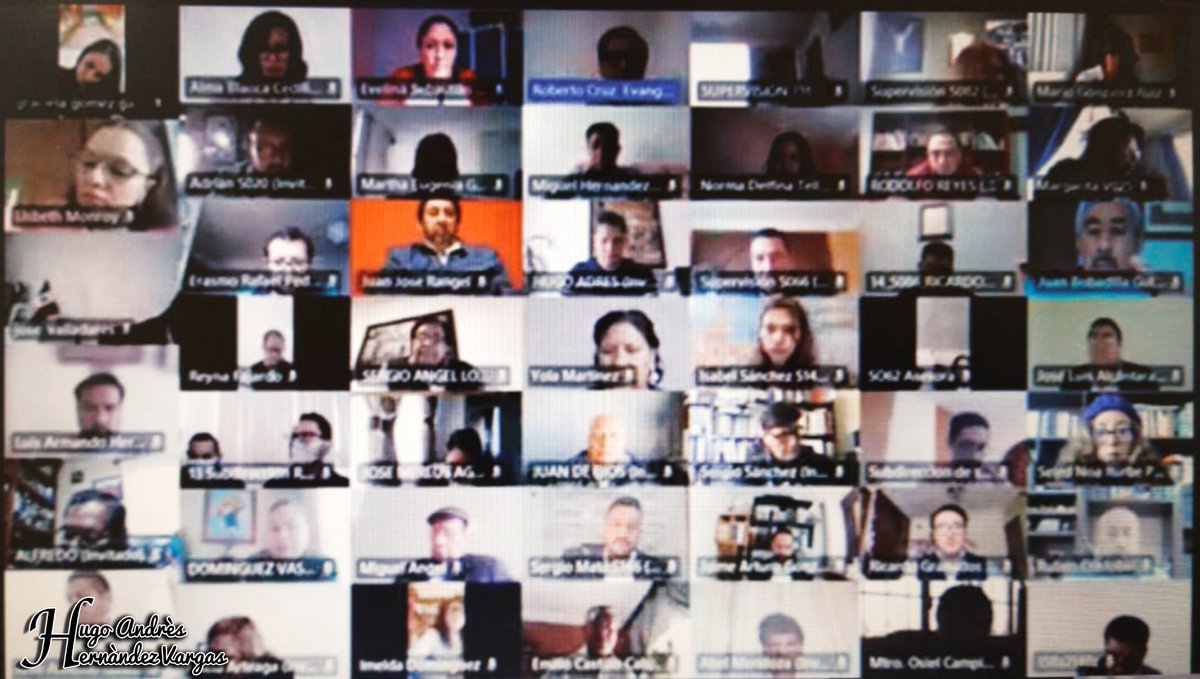 HugoAndresHern4's tweet photo. Reunión de trabajo con los 14 líderes académicos regionales de Inglés, supervisores escolares de las escuelas secundarias beneficiadas y asesores de la #DGSEC para dar a conocer los pormenores del proceso de capacitación para la certificación de docentes y estudiantes. https://t.co/jes0vsqhf5