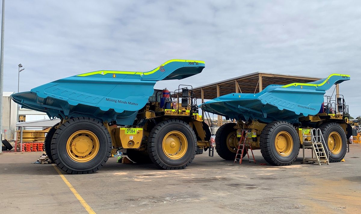 im_mining's tweet photo. ConsMin has taken delivery of its first pair of XMOR dump truck bodies, featuring Hardox 500 Tuf abrasion-resistant steel, at the Woodie Woodie manganese operation in Western Australia, G&amp;G Mining says | https://t.co/Q7dZTZyjPK @Ilikebigbuckets #ConsMin #XMOR #Hardox #truckbodies https://t.co/m1hW7Nvqeu