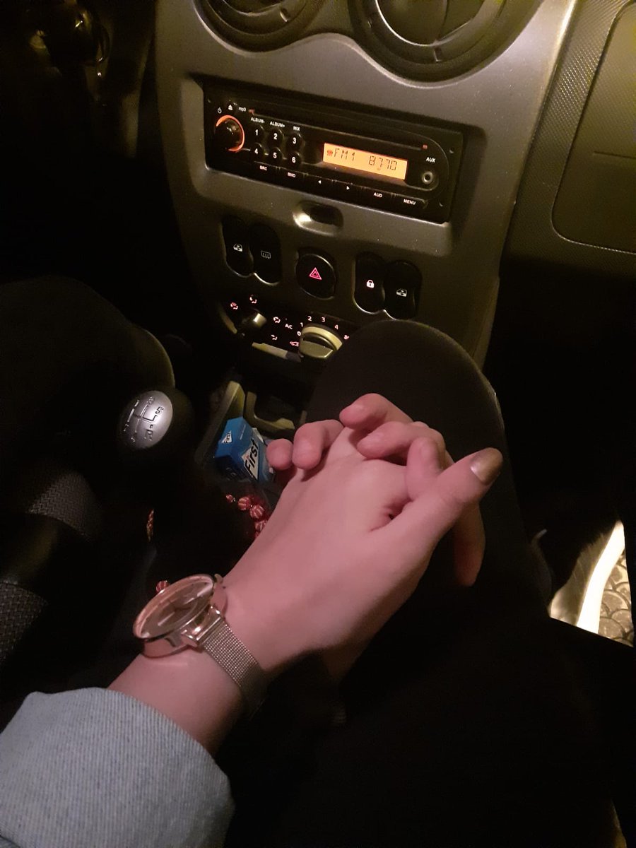 <a href="/sbyrmogllri/">Songül</a> Elleri ellerime 💕