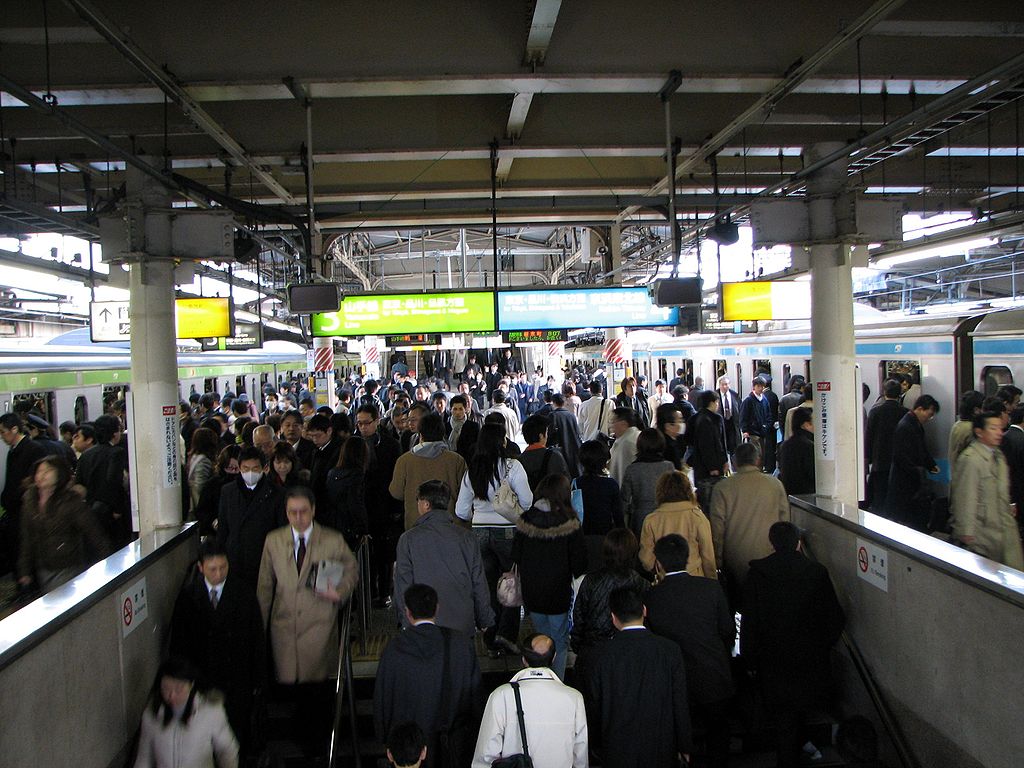 GregoryRambour's tweet photo. Savez Vous ?
#Tokyo

Le réseau de métro de Tokyo est le plus fréquenté au monde, avec 3,20 milliards de voyageurs en 2018, soit 7,5 millions de voyageurs par jour
Le réseau se compose de :
- 13 lignes
- 304km
- 285 stations

Thread transport Tokyo (1/9) ⤵️ https://t.co/eqnmQ2vkPp