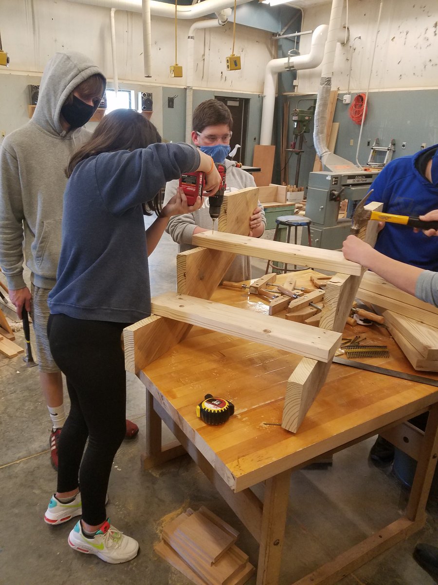 GeometryIn's tweet photo. Learning how to layout stairs and build them in GIC today. #ahstrojanfam https://t.co/h5ocwMq14e
