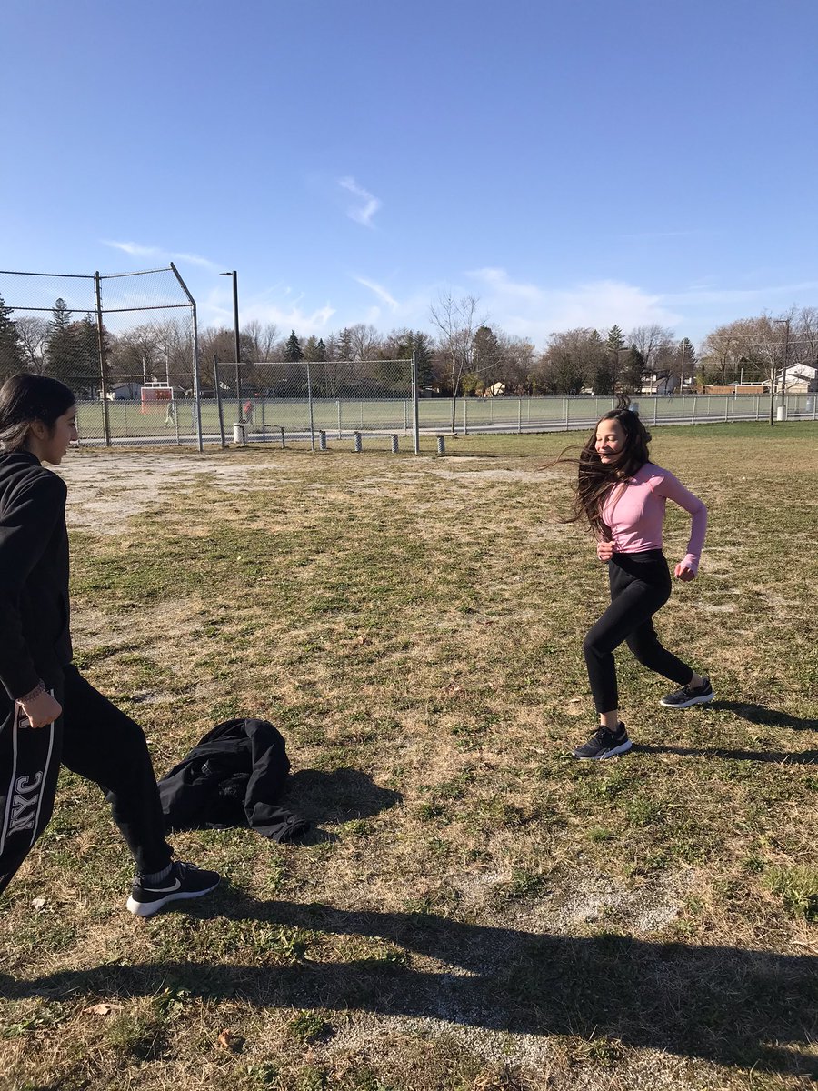MrsGalanopoulos's tweet photo. @MrsGalanopoulos Same or Opposite? Phys. Ed. fun! https://t.co/28UIb5lwws