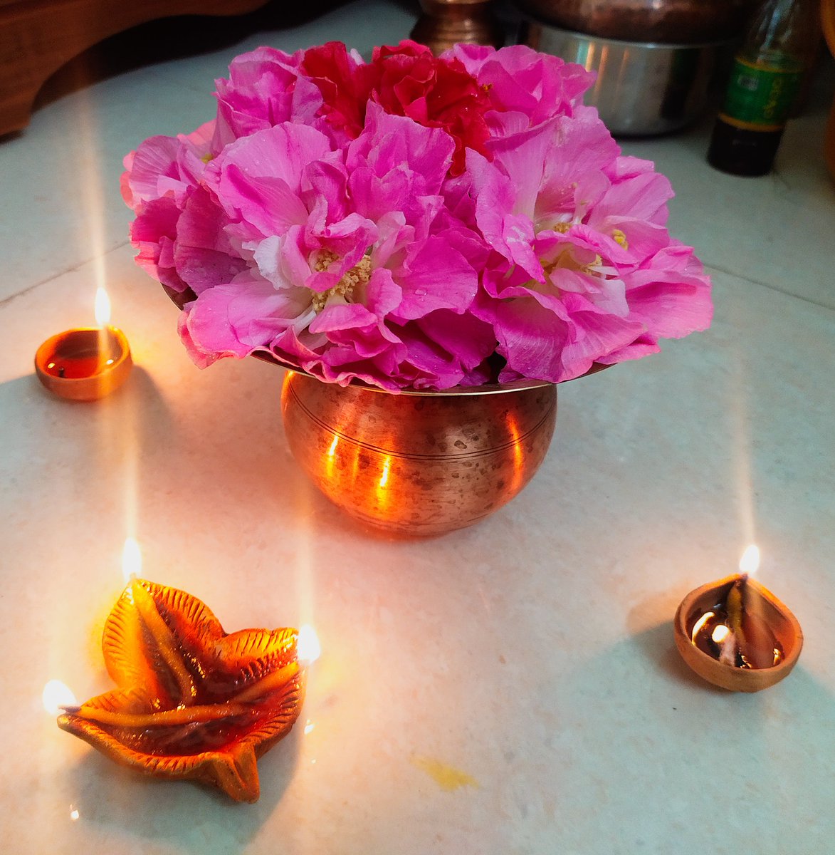 SpiceOfLife_'s tweet photo. #HappyDhanteras 🪔✨🙏🏻 https://t.co/KnSJa8uB5Z