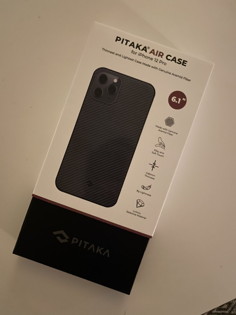 T1mnl's tweet photo. The wait is over! @PitakaGallery @PitakaOfficial this case feels awesome! #pitaka #aircase https://t.co/j3Sr9jqWOd