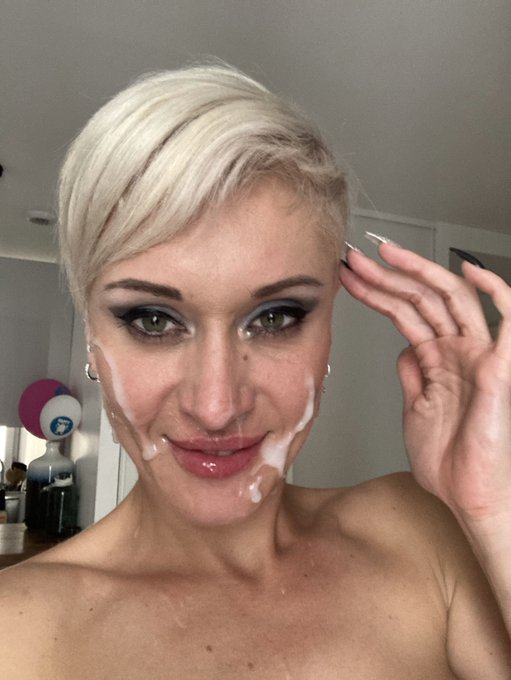 Right after unforgettable facefuck 💦 https://t.co/Zswmw8F3Ia<a href="/tag/tittytuesday"class="tags"><span>#tittytuesday</span></a>