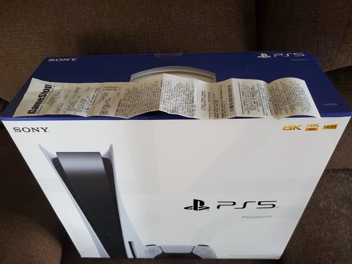 Kim35838035's tweet photo. #PlayStation5 #DemonsSoulsPS5 #MilesMoralesPS5 #PS5 https://t.co/UQrCtR1U4Z
