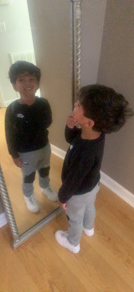 AsheaLenea's tweet image. my godson know he clean asf😂😂🔥🔥