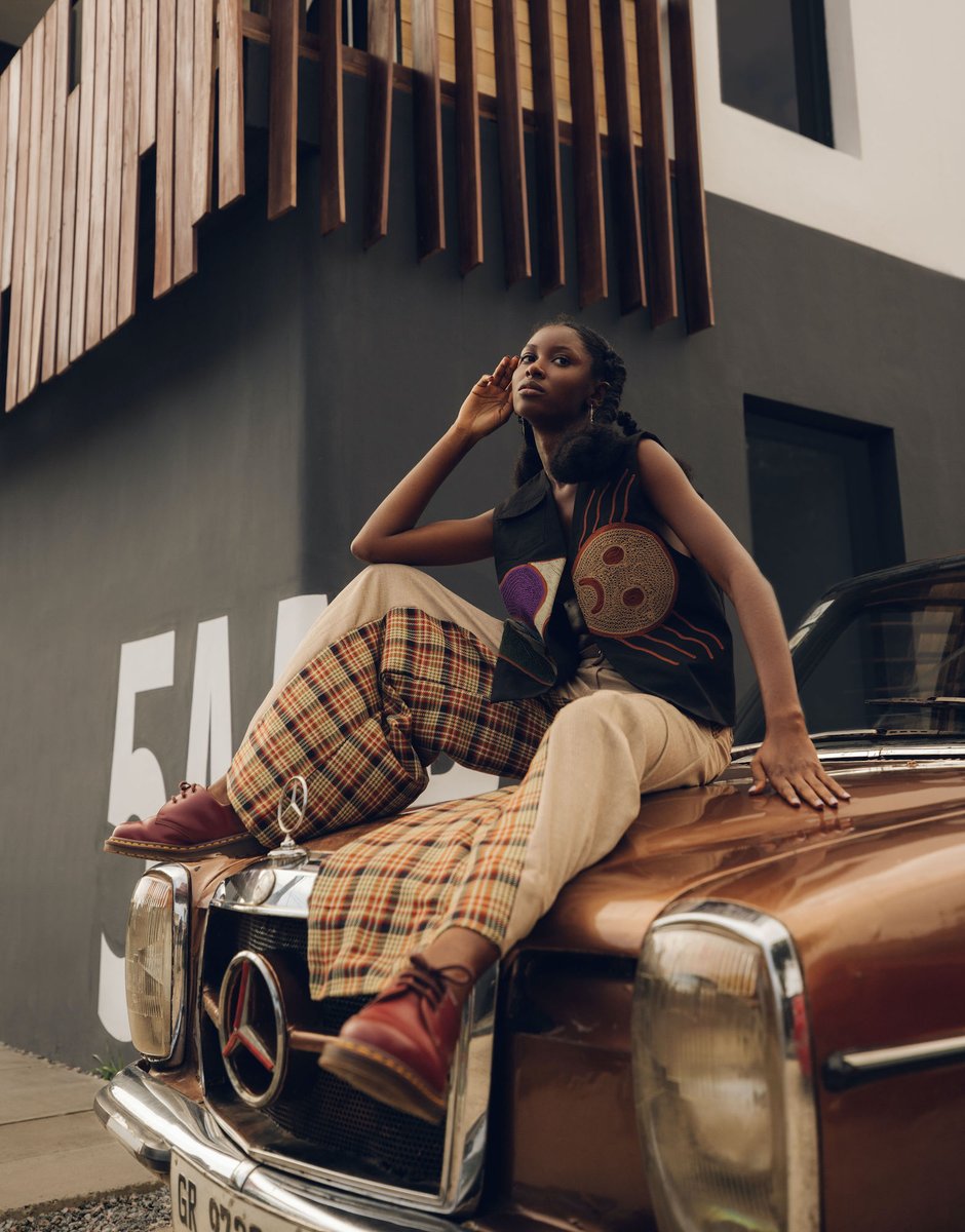 Mercedes-Benz (@MercedesBenz) on Twitter photo 2020-11-22 19:30:14 Mercedes-Benz Fashion Week Accra, designer @attotettehs styles photographed with a classic Mercedes-Benz in Accra, Ghana. Head over to mercedesbenzfashion (IG) for more from Mercedes-Benz Fashion Week Accra. πΈ @carlosidun #MercedesBenz #MercedesBenzFashion Mercedes-Benz Fashion Week Accra, designer @attotettehs styles photographed with a classic Mercedes-Benz in Accra, Ghana. Head over to mercedesbenzfashion (IG) for more from Mercedes-Benz Fashion Week Accra. πΈ @carlosidun #MercedesBenz #MercedesBenzFashion