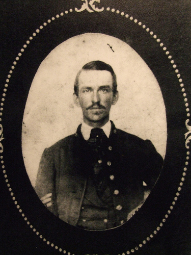 During the Battle of Fredericksburg Sargent Richard Kirkland would take an unprecedented decision: he gathered all the canteens he could carry and then ventured out onto the battlefield, giving the wounded water, warm clothing and blankets. Both sides watched, not daring to shot.