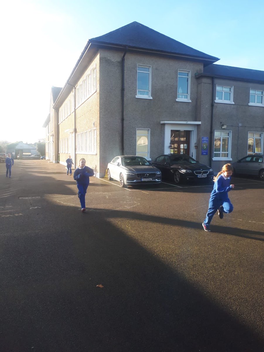 Congratulations to 4th/5th Class who are up to 330 miles in their Daily Mile challenge. Keep up the good work girls! #DailyMile #20x20