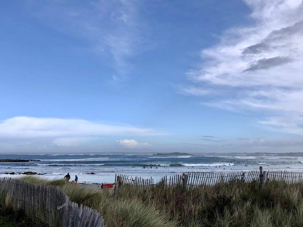 NatPennArBed's tweet photo. 25/10/20 Beg an Dorchenn eus Porzh Karn. Evit kaout soñj eus ar prantadoù seurf./La Torche from Pors Carn. To remember thé surf sessions./La Torche de Pors Carn. Pour se rappeler des sessions #surf 🤙✊
Prenez soin de vous. ✨💜
#bigoudenjoy #toutcommenceenfinistere https://t.co/y7llBTarxe
