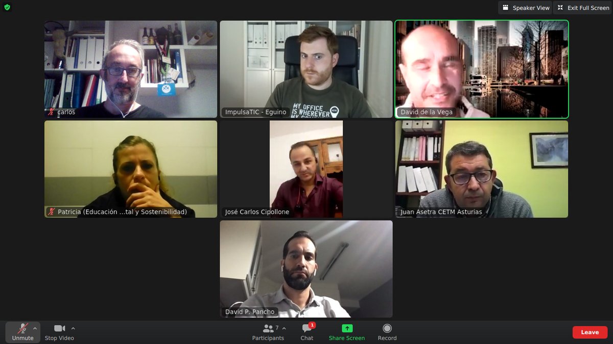 RetoCarlos's tweet photo. Trabajando en el reto de una #movilidad urbana cero emisiones de verdad de la buena #LastMileLab #LeanCityLab @PatGreenRed @eguino @jccipollone44 #asetra @Esguilroad David P. Pancho @PCF92 Juan @ASETRApress https://t.co/SNiFn9YURI