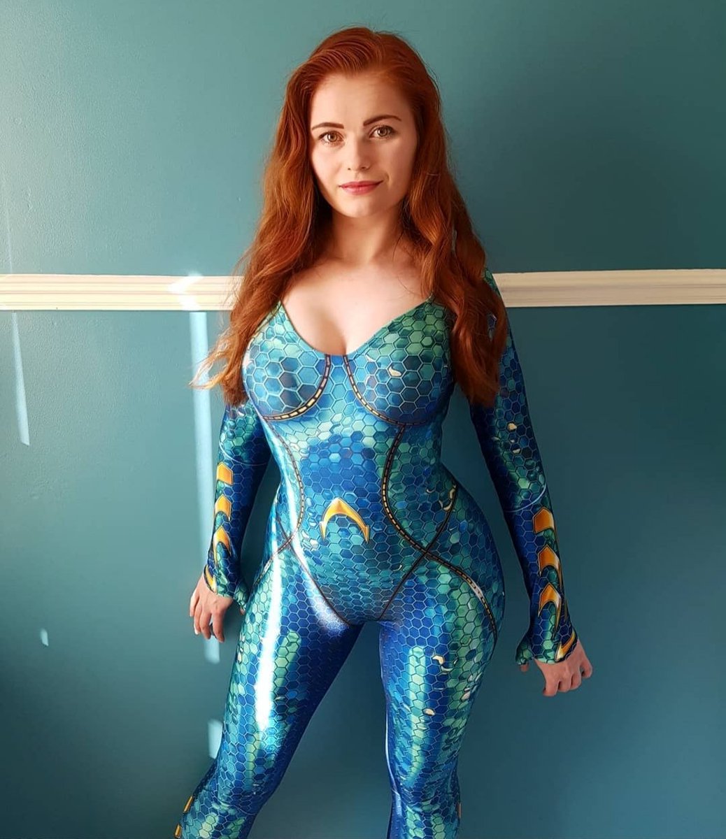 beth_garrard's tweet photo. @wbpictures you know what you have to do. hmu when you're recasting Mera. #JusticeForJohnnyDepp https://t.co/kc420bo9oS