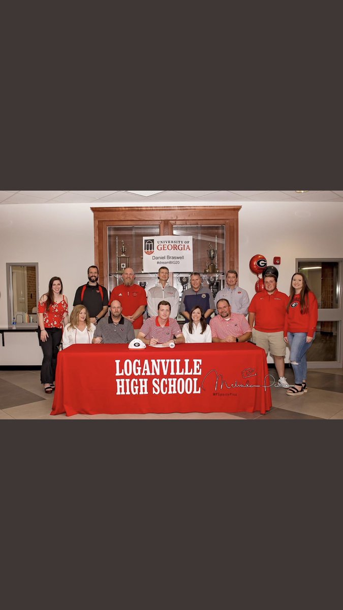 Blessed to have signed with my dream school. The journey has been long and sometimes hard. I am so thankful for God giving me these opportunities and for all the sacrifices my parents, family, and coaches have made over this journey. Go Dawgs! <a href="/BaseballUGA/">Georgia Baseball</a>