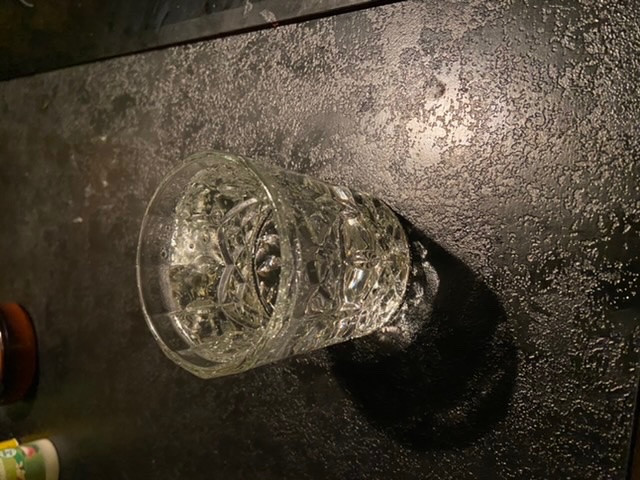JulesGrimm's tweet photo. Settled in for a good #tiochat with a @drinknhd maroela gin & tonic for a taste of home https://t.co/sB4BNhWzuT