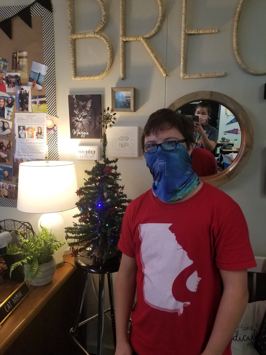 Bringing a little Christmas cheer to room 906!