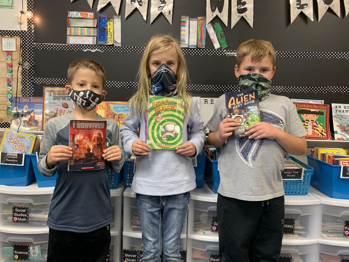 MsNiles2's tweet photo. I love ❤️ book 📚 commercials!!!  #freemanfalcons https://t.co/5C6c9aNB7F