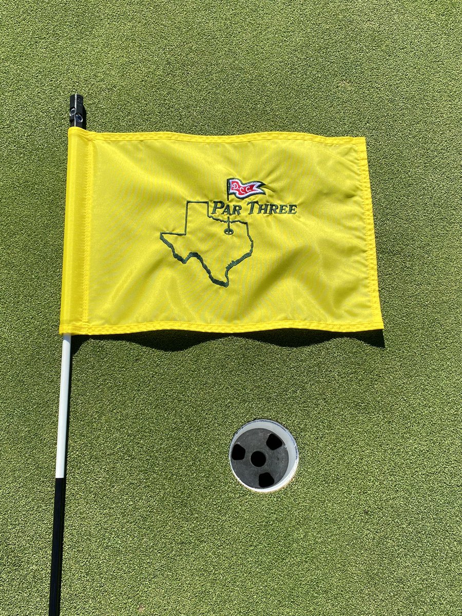 KPhillipsGolf's tweet photo. DCC Par 3!  dccturf #thursdayvibes https://t.co/oDmzJ45Uis