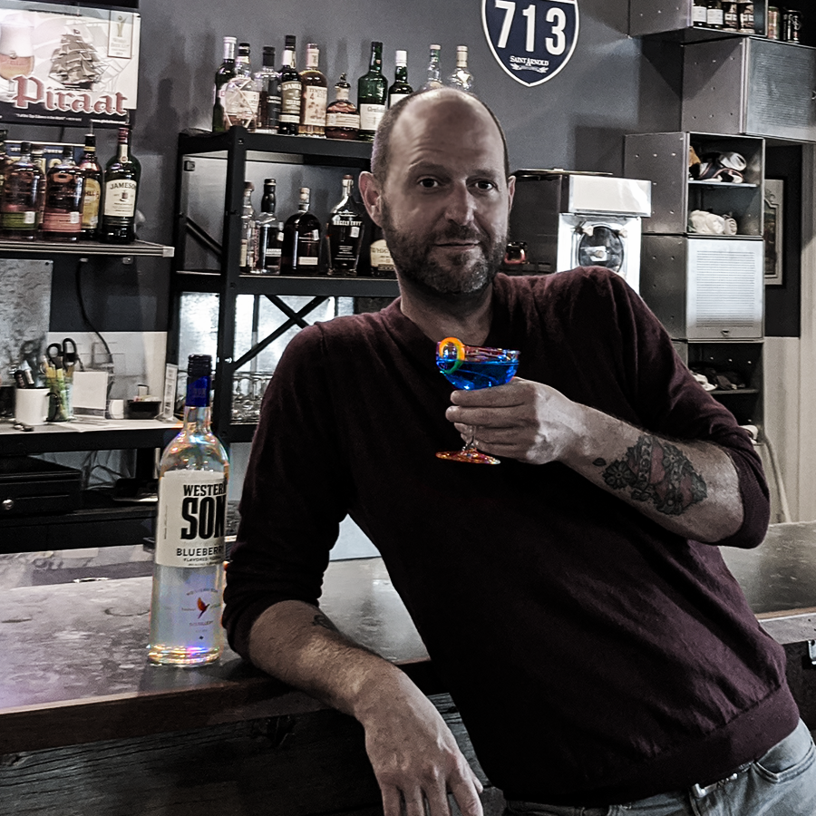 *THURSDAY NIGHT #COCKTAIL*
THE BLUE DOT
Western Son Vodka Blueberry Vodka, Blue Curacao, Fresh Lemon Juice

You MUST imbibe one on the veranda, dahlinks! The weather is FABULOUS tonight!

Doors open at 5pm.

#thebranch #drinklocal #supportocal #springbranch <a href="/westernsonvodka/">Western Son Vodka</a>