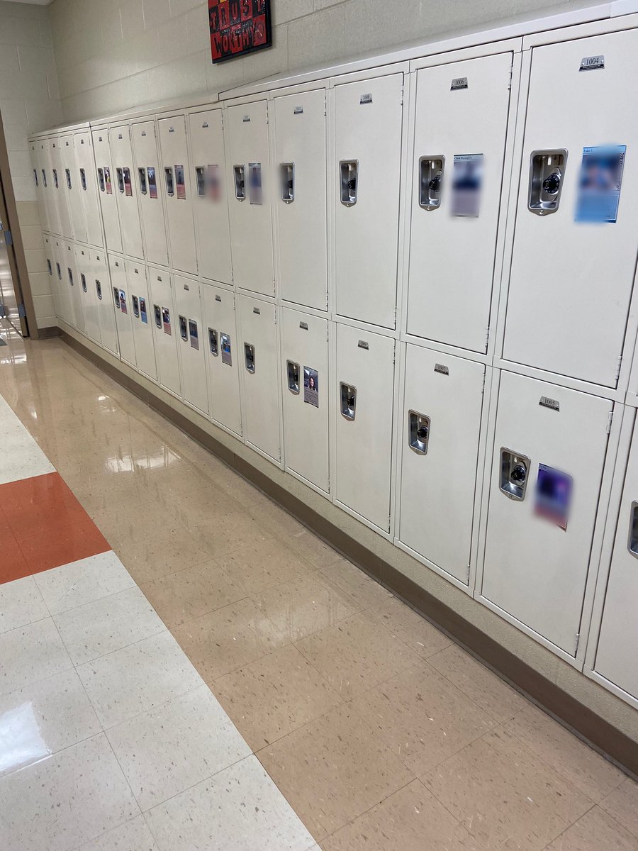 skfronczak's tweet photo. With full class sizes back in school, #silverteam5 had a little fun introducing ourselves to all@our new friends. We created and posted “trading cards” to get to know each other @WilsonsCreekInt this week. @DrKarynChristy @melcederblom @CableGal000 @officialSPS @mrsschifsky https://t.co/omXT1PNChp