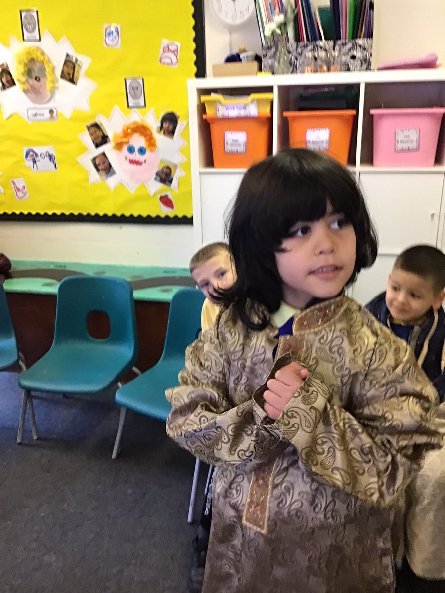 We have had lots of fun exploring and learning about Diwali this week! 🪔 🎆 @RiverbankSch #education #Diwali