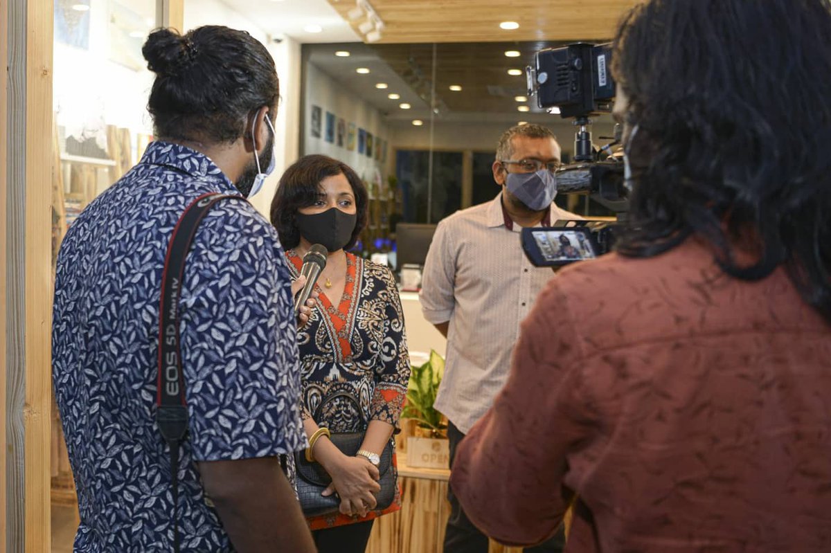 BCC_mv's tweet photo. BCC and @MoEDmv, would like to thank the Chief Guest of the  Opening Ceremony of Authentic Maldives, Minister Yumna Maumoon from @MoACHmv and our VVIP guest Minister Ahmed Mahloof from @MoYSCEmv for taking the time out of their busy schedules to join us on this festive occasion https://t.co/Uw78uNYi9n