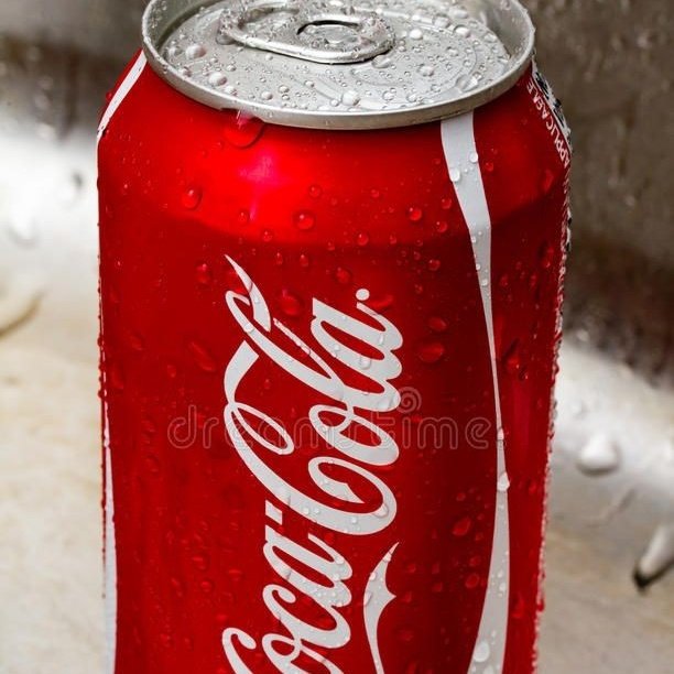 Кока кола еда. Баночка кока колы. Стаканчик кока колы. Кола gif. Американская кока кола.