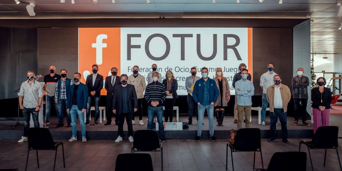 La industria de la felicidad entra en colapso financiero, después de ocho meses continuos soportando las cargas  estructurales, y costes de mantenimiento
tourismvalencia.com/noticias/las-e…