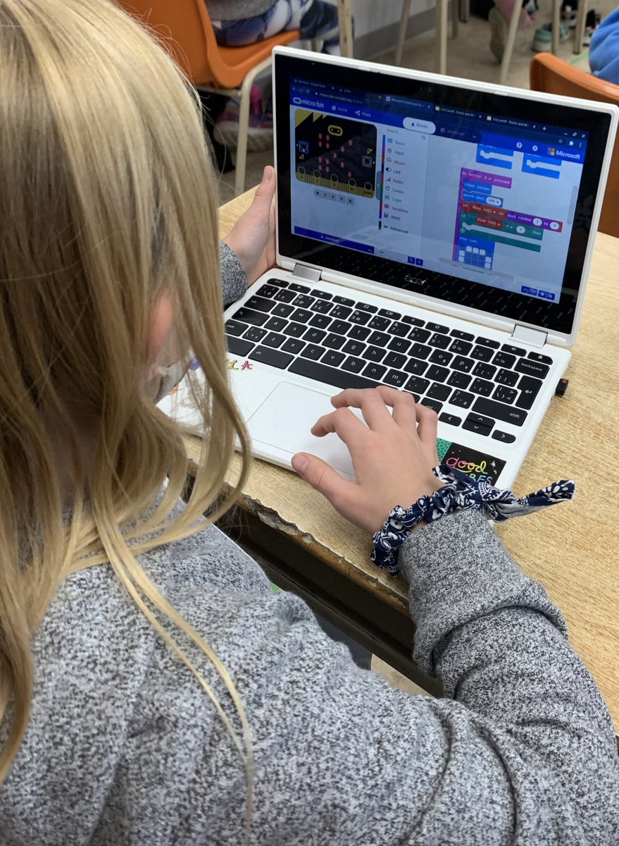 Mrs_McLeod4's tweet image. We had an awesome time learning a whole new way to play Rock, Paper 📝 , Scissors ✂️ ! Thank you @KidsCoding for introducing us to @microbit_edu. We can’t wait to learn more! @StAgnesCES