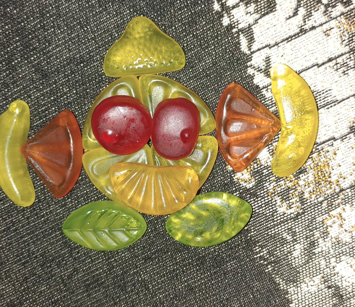 Apfelrock's tweet photo. #nimm2 #lachgummi https://t.co/uOSoUaezk1