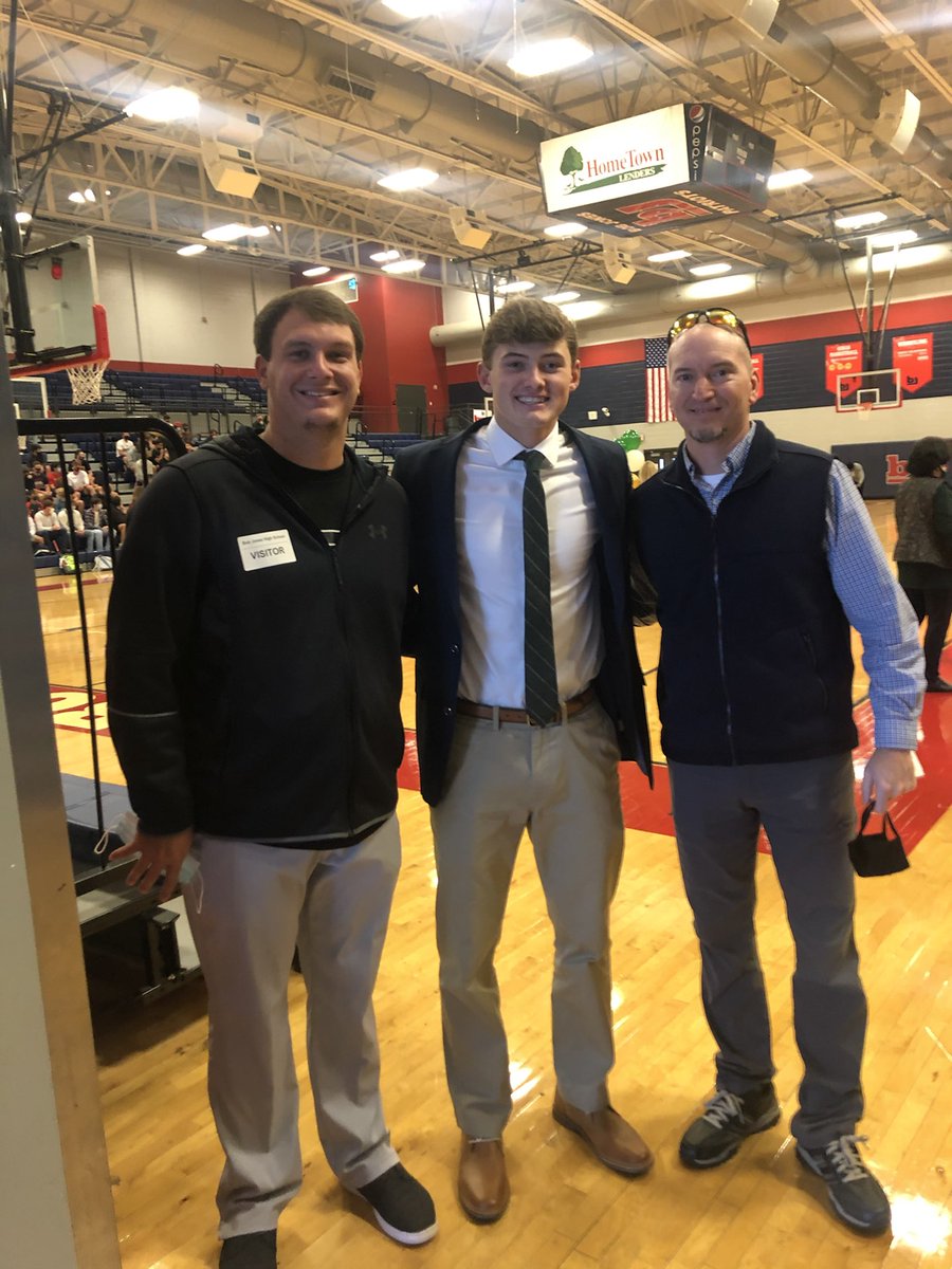We had a great pre speech visit with ⁦<a href="/thomasb_4/">Thomas Ballard</a>⁩ at ⁦Bob Jones.⁩ Hat tip to the BJ admin/coaching staff. They did a great job presenting their athletes allowing everyone to properly celebrate their accomplishments. ⁦⁦<a href="/ViperBaseball_/">ViperBaseballAcademy</a>⁩