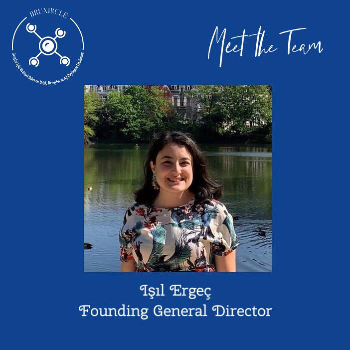 bruxircle's tweet image. Haftanın sonuna yaklaşırken sizlere #Bruxircle ekibini takdim etmek istiyoruz! 🎊

Bruxircle Kurucu Genel Direktörü olan @isilergec , Brüksel’de Bağımsız Hukuki Danışman olarak çalışıyor.

@MindHub_Edu 

#MeetTheTeam #youthplatform #brussels #belgium #europe