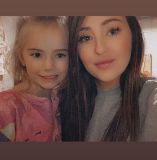 shelljayx tweet picture