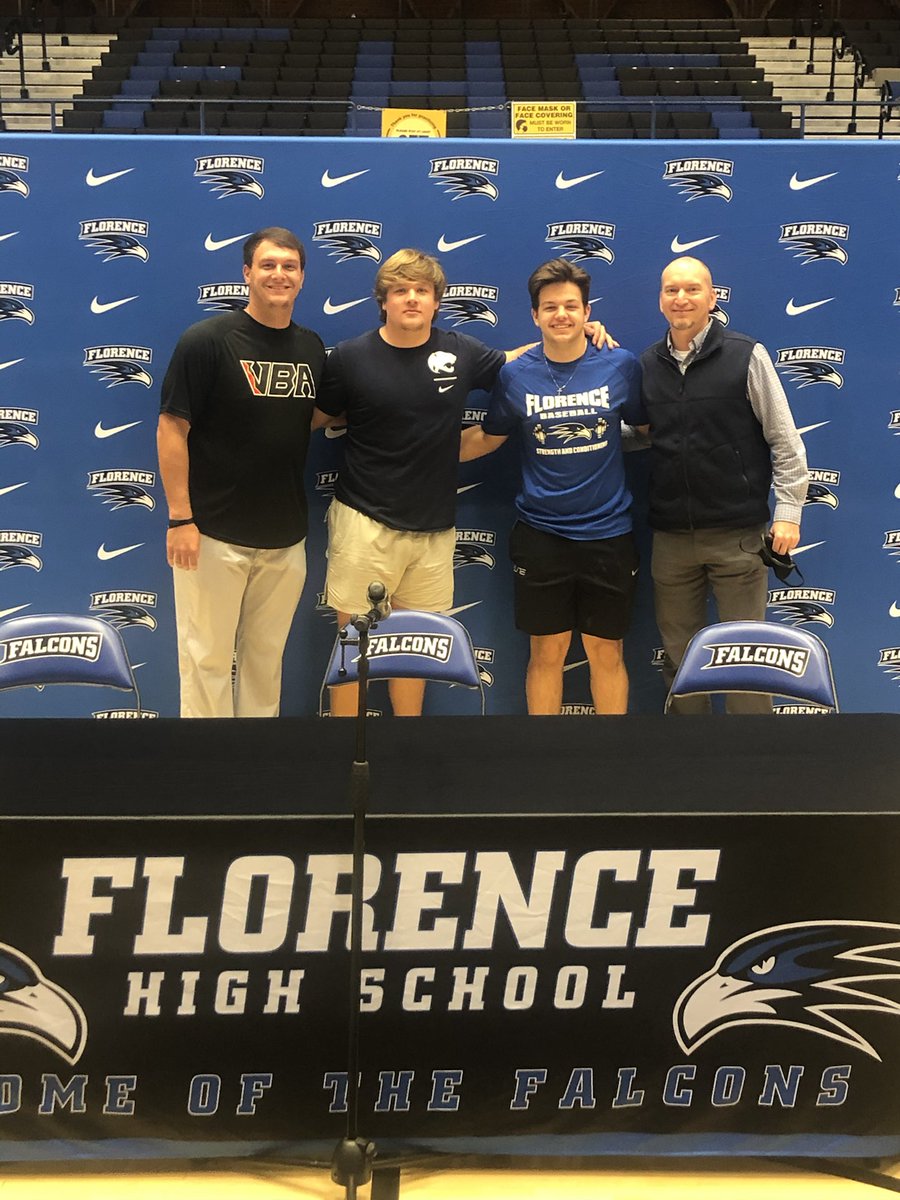 After a quick stop at BDubs we stopped by Florence High School to meet up with ⁦<a href="/WilliamParkerW2/">Parker White</a>⁩  and ⁦@zekebishop22⁩ It’s been so much fun to watch these guys compete. Couldn’t ask for better teammates. ⁦<a href="/ViperBaseball_/">ViperBaseballAcademy</a>⁩